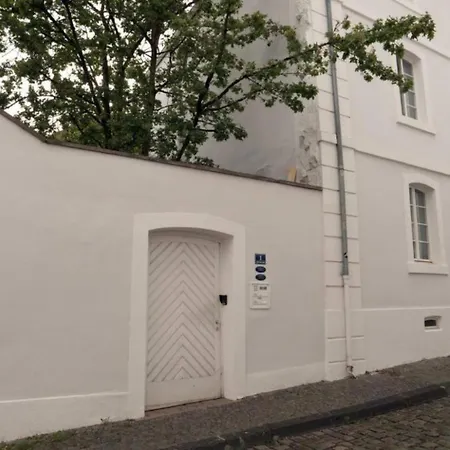 Apartment Am Schloss - Flair Saarbruecken Exterior photo